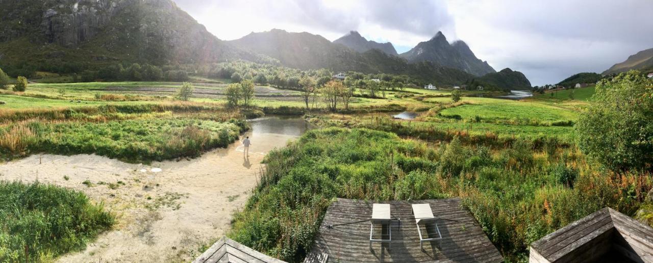 Lofoten Fjord Lodge Saupstad  Exterior photo