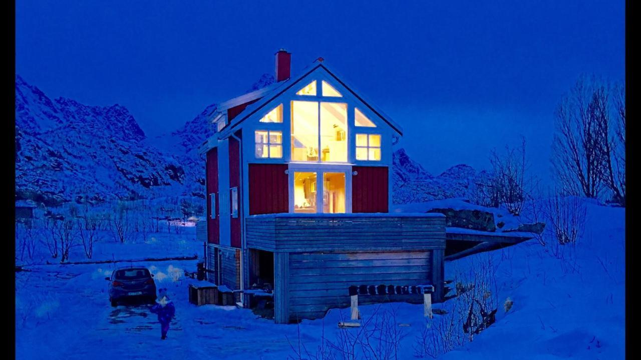 Lofoten Fjord Lodge Saupstad  Exterior photo