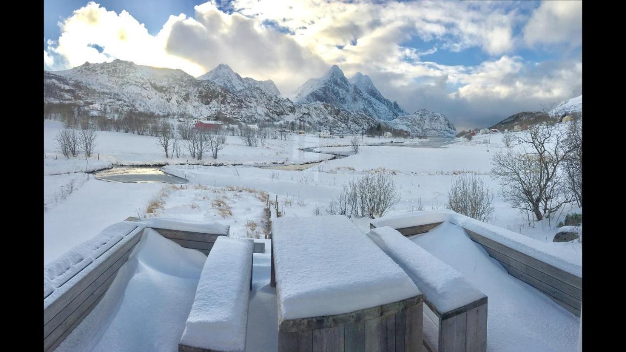 Lofoten Fjord Lodge Saupstad  Exterior photo